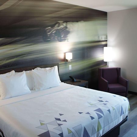 La Quinta Inn & Suites by Wyndham Braselton Esterno foto
