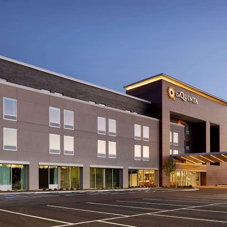 La Quinta Inn & Suites by Wyndham Braselton Esterno foto