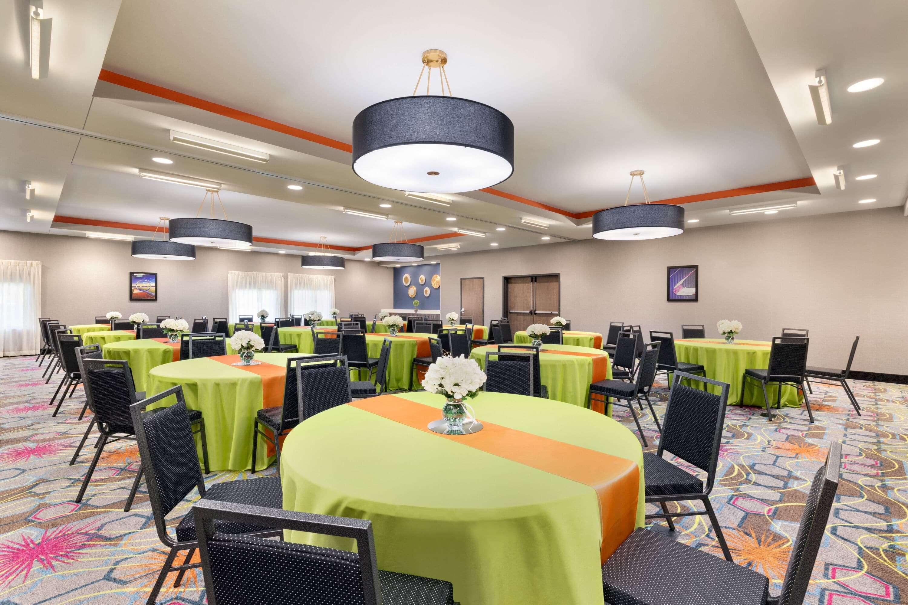 La Quinta Inn & Suites by Wyndham Braselton Esterno foto
